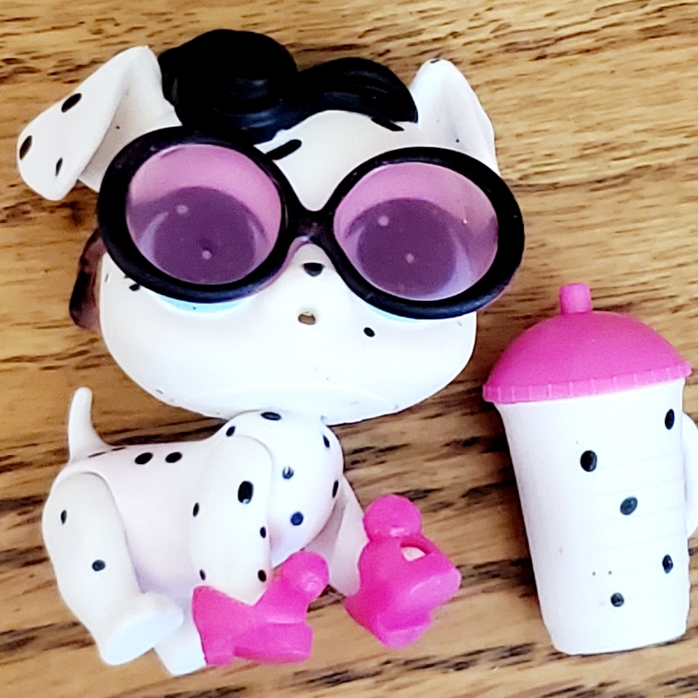 LOL Surprise Pets‎ Dalmation Series 3 Glam Club Pets Mini Figure Playset